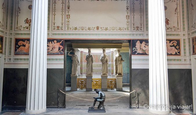 interior baños romanos