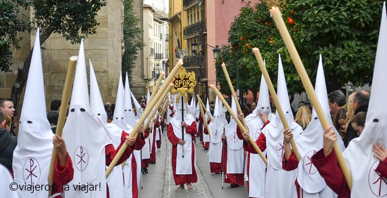 Semana Santa de Granada | Tradiciones, procesiones y visitas 22 PORTADA Mojácar