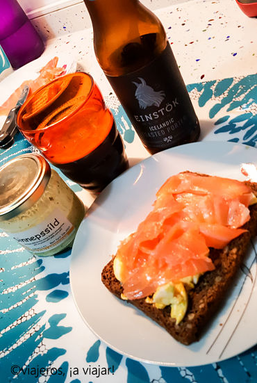 Probar. Arenques y cerveza islandesa