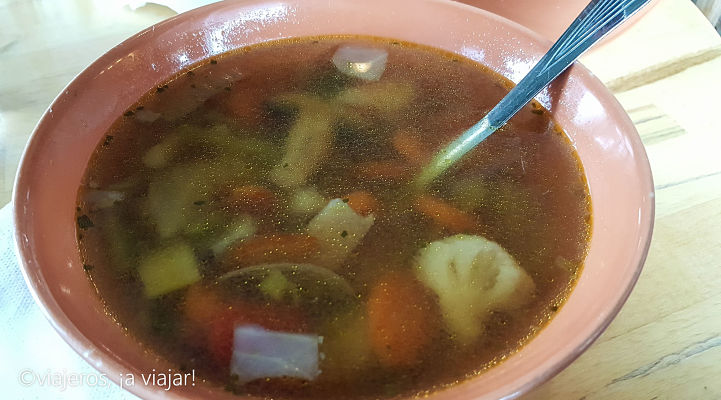 Probar. Sopa de verduras