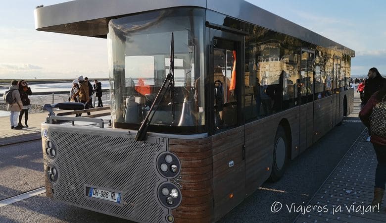 Autobus hacia Mont Saint-Michel
