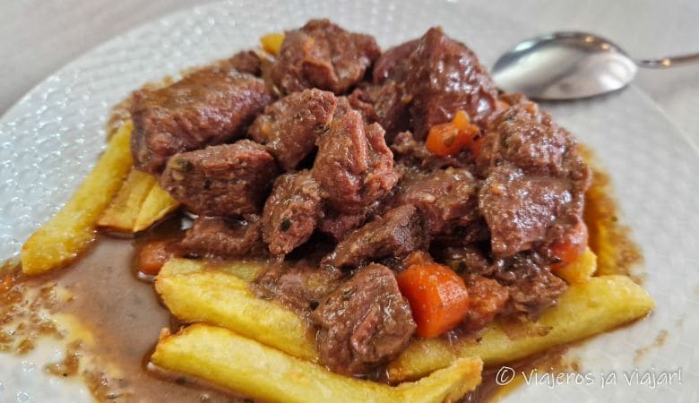 Estofado de ciervo con patatas