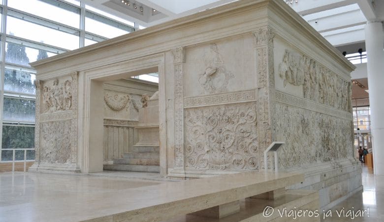 Ara Pacis en Roma