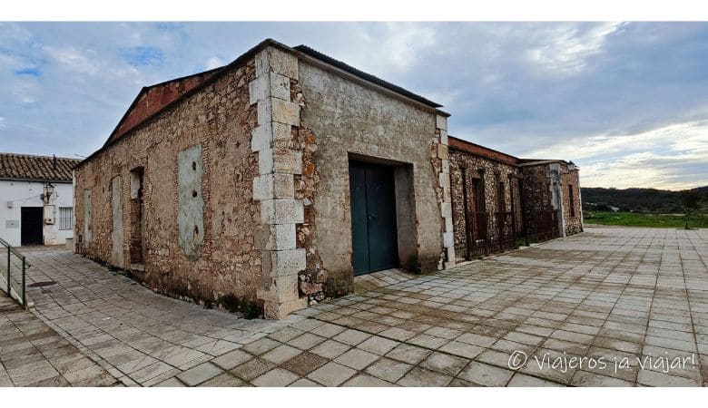 Sendero Cerro del Hierro | Sierra Morena de Sevilla 7 Poblado minero Cerro del Hierro Cerro
