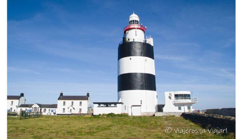Faro de Hook. visita cercana a la Roca de Cashel (Irlanda)