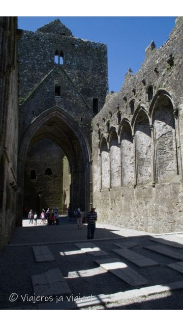 Interior roca de Cashel Cashel